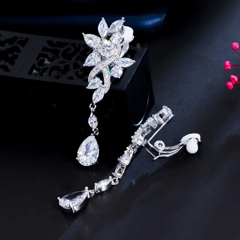 Exquisite Sparkling Flower Clip-On Earrings - Copper Silver Plated Jewelry with Cubic Zirconia Inlay for Women's Wedding Party Ear Decor - Elegant and Durable Accessories for Special Occasions